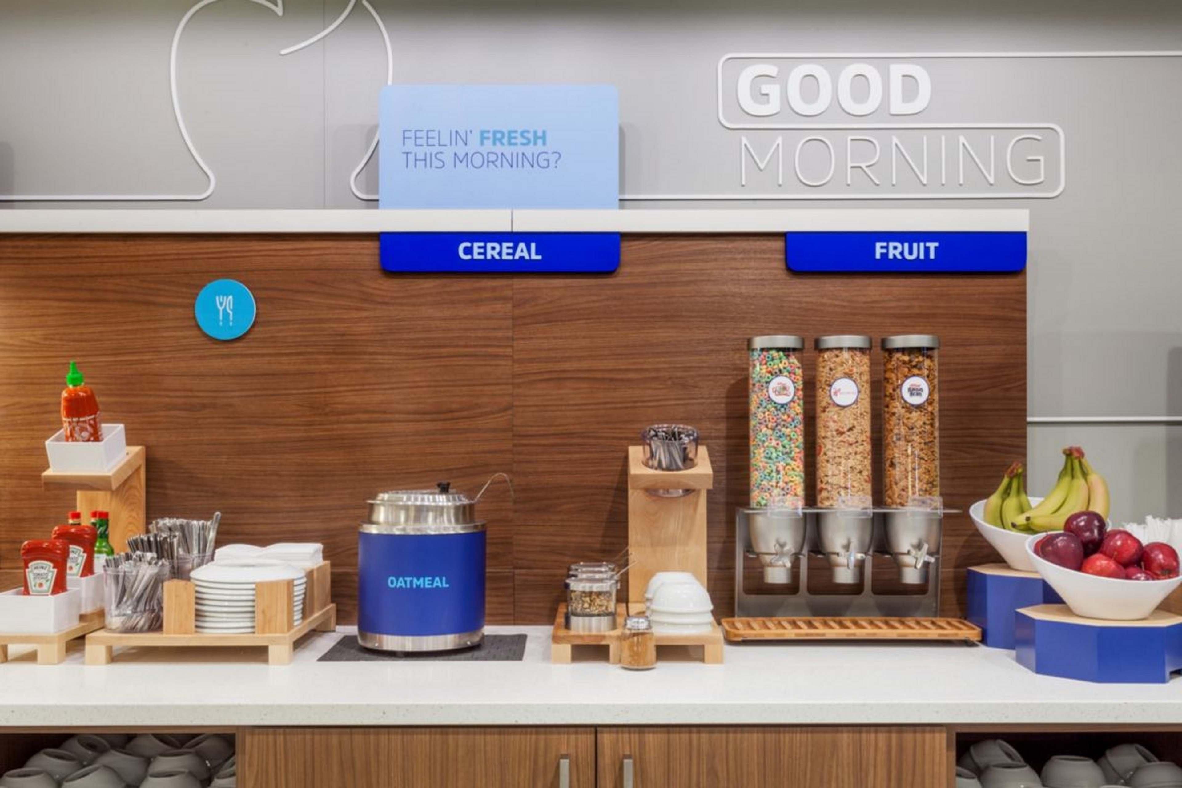 Holiday Inn Express Hotel & Suites New Boston By Ihg Bagian luar foto