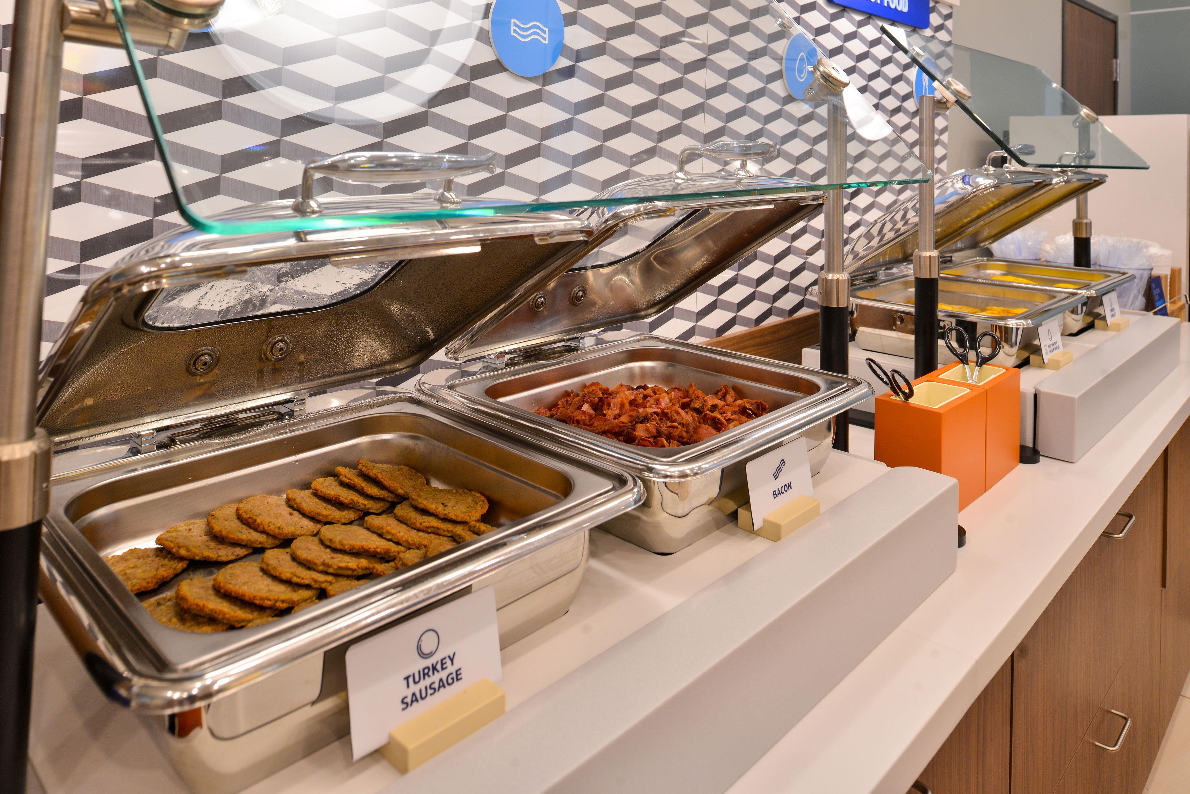 Holiday Inn Express Hotel & Suites New Boston By Ihg Bagian luar foto